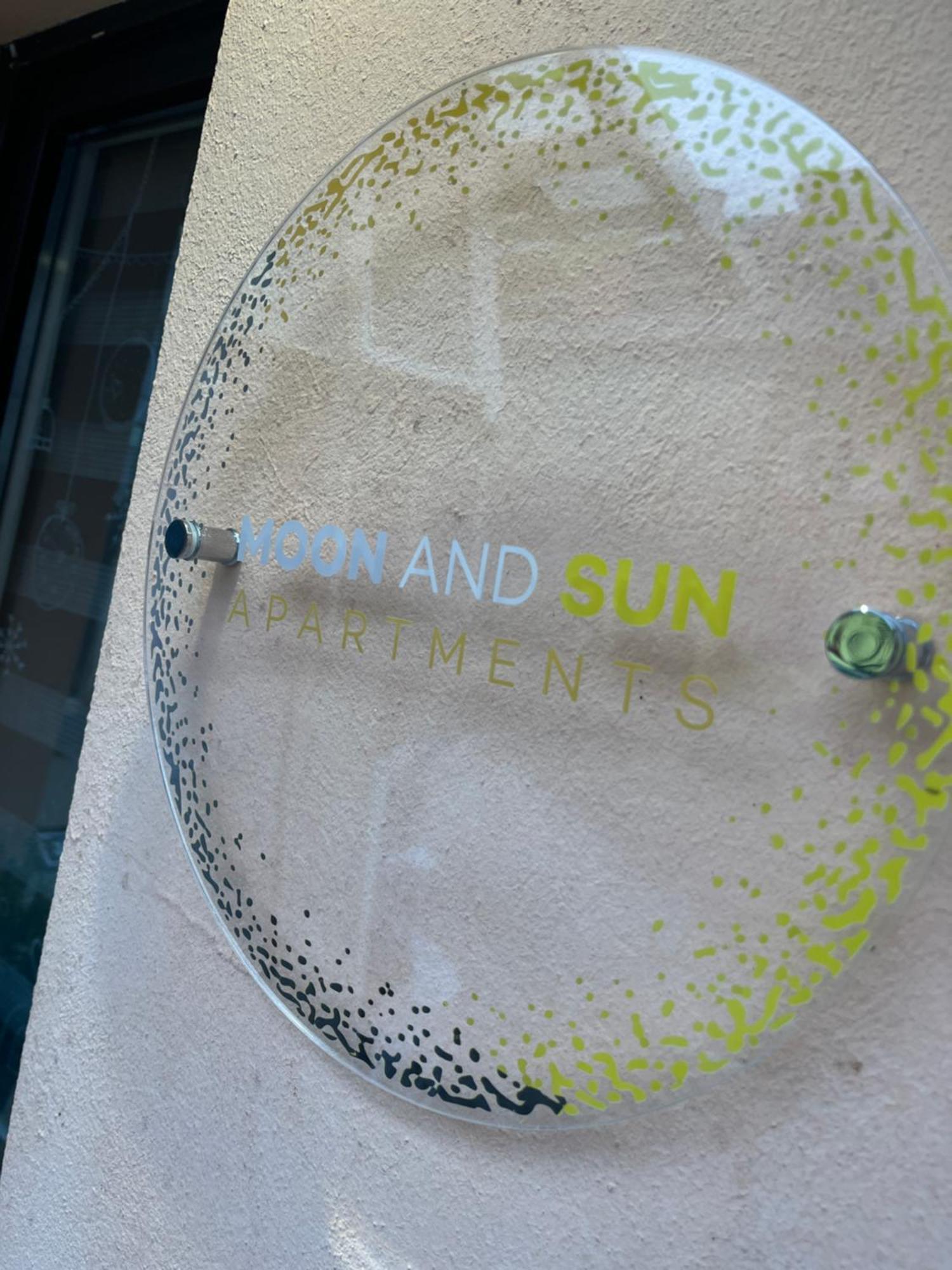 Moon And Sun Apartments Sibiu Luaran gambar